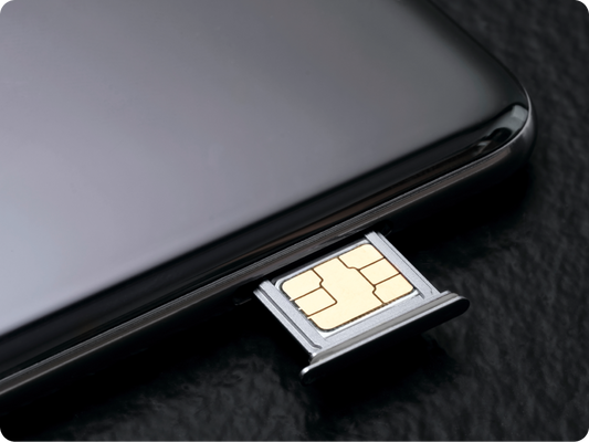SIMスワップ詐欺を認証で防ぐ!スマホの安全性を脅かす新たな手口の対策方法